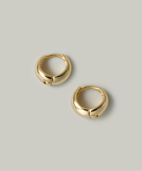 Jolie Toujours(ジョリトゥジュール)の「ボリュームフープピアス(ピアス(両耳用)・レディース・ゴールド/シルバー・FREE)」の3枚目の写真