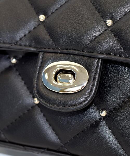 DRESSTERIOR（ドレステリア）の「キルテッドショルダーバッグ（ショルダーバッグ・レディース・ワインレッド/ベージュ/ブラック・00）」の11枚目の写真