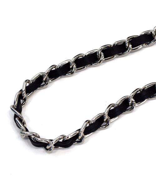 DRESSTERIOR（ドレステリア）の「キルテッドショルダーバッグ（ショルダーバッグ・レディース・ワインレッド/ベージュ/ブラック・00）」の13枚目の写真