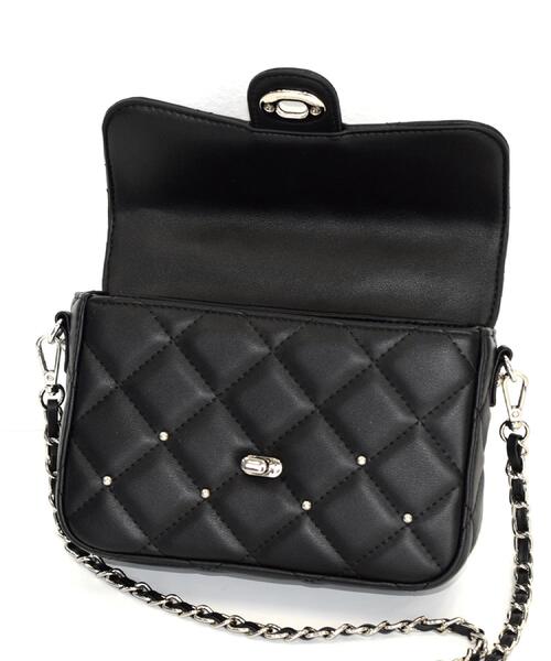 DRESSTERIOR（ドレステリア）の「キルテッドショルダーバッグ（ショルダーバッグ・レディース・ワインレッド/ベージュ/ブラック・00）」の14枚目の写真