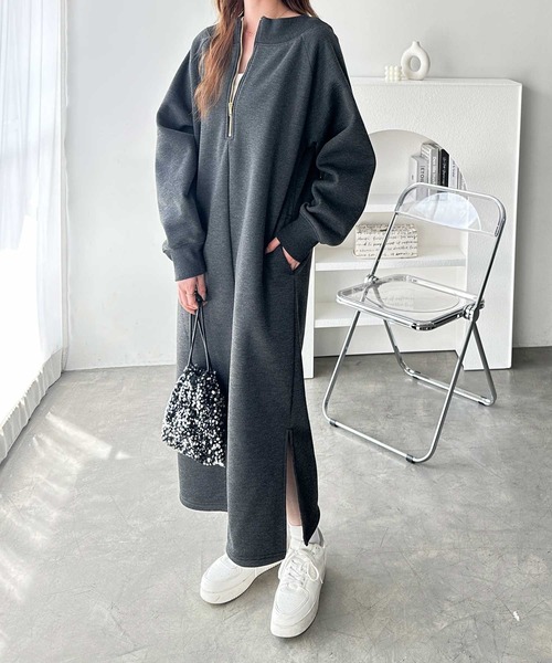 GeeRA(ジーラ)の「前後2WAYハーフジップスウェットワンピ―ス(ワンピース・レディース・オートミール/チャコール/ブラック・MEDIUM/LARGE/X-LARGE)」の12枚目の写真