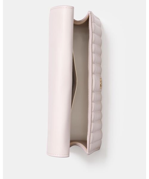 kate spade new york(ケイトスペード ニューヨーク)の「デコ キルテッド ミニ フラップ チェーン クロスボディ(ショルダーバッグ・レディース・ベージュ・ONESIZE)」の3枚目の写真