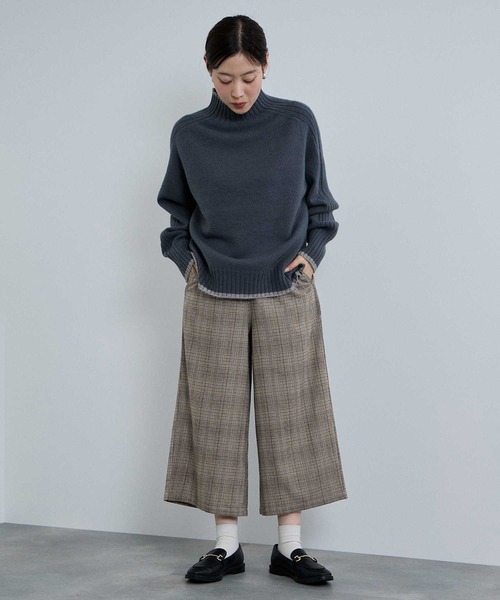 NAVY(ネイビー)の「nAvy ワイドクロップドパンツ(その他パンツ・レディース・ネイビー系/チャコールグレー/グリーン系・L/M)」の9枚目の写真