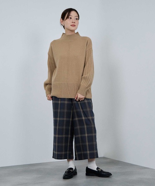 NAVY(ネイビー)の「nAvy ワイドクロップドパンツ(その他パンツ・レディース・ネイビー系/チャコールグレー/グリーン系・L/M)」の6枚目の写真