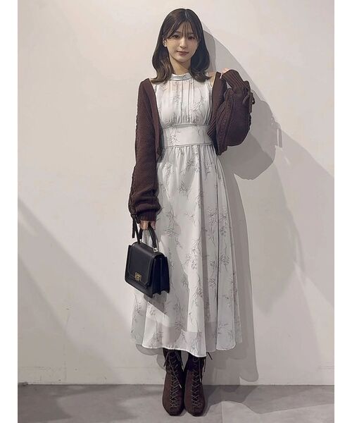 MERCURYDUO(マーキュリーデュオ)の「ショルダーレースアップカーデ(カーディガン/ボレロ・レディース・オフホワイト/ブルー/イエロー/ブラウン・FREE)」の22枚目の写真