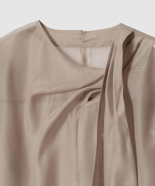 ANAYI（アナイ）の「オーガンジーツイストボウブラウス（シャツ/ブラウス・レディース・ホワイト/レッド/ベージュ/ネイビー・38/36）」の18枚目の写真