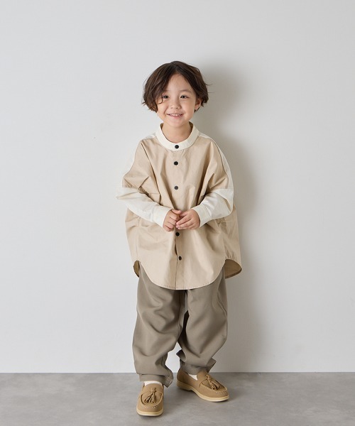 riziere(リジェール)の「ピュアコットンバンドカラーシャツ(ボタン取り外し対応)(シャツ/ブラウス・キッズ・アイボリー・90/100/110/120/130/140/150/160)」の14枚目の写真