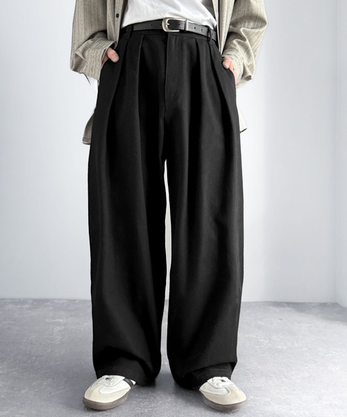 セール】綿100％ インツータック仕様 ワイドバルーンパンツ／Inverted