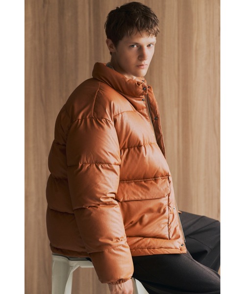 BEAMS HEART(ビームスハート)の「フェイクレザー 中綿 ブルゾン(ブルゾン・メンズ・ブラック/ライトブラウン・LARGE/MEDIUM/SMALL)」の7枚目の写真