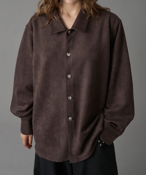 ONCILY（オンシェリー）の「SILVER BUTTON LONG SLEEVE SHIRT / シルバーボタンロングスリーブシャツ（シャツ/ブラウス・メンズ・ブラウン/ダークブラウン/ネイビー/ブラック/オフホワイト/ブラック系その他/ブルーグリーン/ダークグレー/ブラウン系その他/ネイビー系/アイボリー/ブルー/ブルー系その他/ホワイト系その他・SMALL/MEDIUM/LARGE）」の10枚目の写真