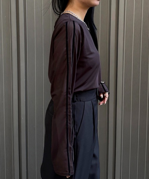 &g'aime(アンジェム)の「【&g'aime】シアーサイドラインロゴトップス Sheer Side-Stripe Logo Top(Tシャツ/カットソー・レディース・ブラウン/ホワイト/ブラック・FREE)」の14枚目の写真