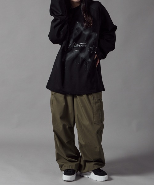Theater code(シアターコード)の「Studded Star Design Crew Neck Sweatshirt / スタッズ付き スターデザイン クルーネックスウェット(スウェット・レディース・ブラック/グレー・L/M)」の17枚目の写真