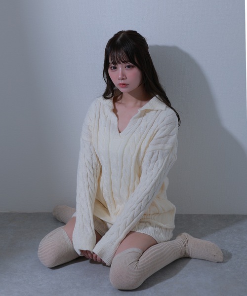 M DOLLY(エムドリー)の「knit armonia cable stitch setup / ニットアルモニアケーブルステッチセットアップ(セットアップ・レディース・ブラック/アイボリー/グレー・FREE)」の4枚目の写真