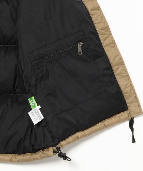 THE NORTH FACE(ザノースフェイス)の「THE NORTH FACE / ヌプシ ベスト(ダウンベスト・レディース・ベージュ/ブラック・LARGE)」の14枚目の写真