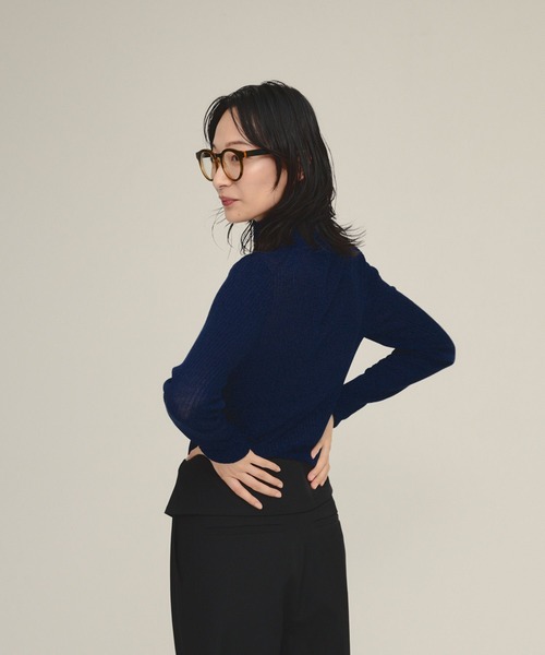 eL（エル）の「【eL】14G Glitter TurtleNeck Pullover/582411（ニット/セーター・レディース・ブラック/ネイビー/ブラウン・FREE）」の15枚目の写真