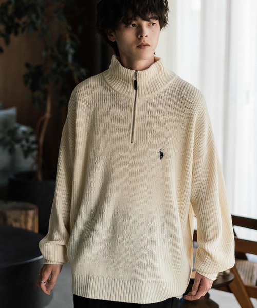 U.S. POLO ASSN.(ユーエスポロアッスン)の「U.S. POLO ASSN. ユーエスポロアッスン 別注コラボ オーバーサイズワンポイントロゴ刺繍畦編みハーフジップ長袖ニットセーター(ニット/セーター・メンズ・ネイビー/チャコール/ブラック/グレー/レッド/アイボリー/ベージュ・M/XL/L)」の9枚目の写真