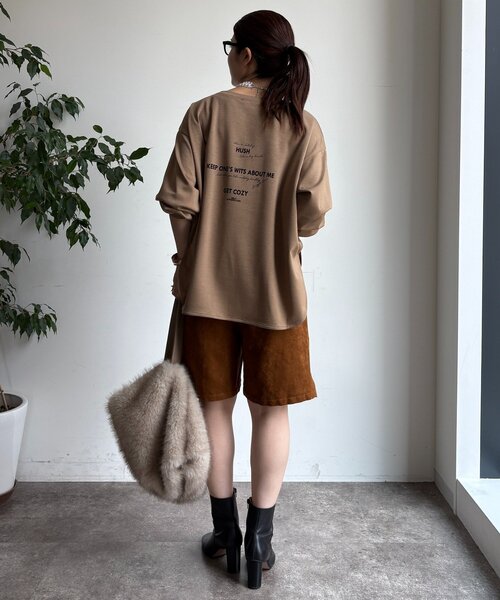 DouDou(ドゥドゥ)の「前後ロゴポンチョプルオーバー(Tシャツ/カットソー・レディース・ブラック/ベージュ/オフホワイト・FREE)」の8枚目の写真