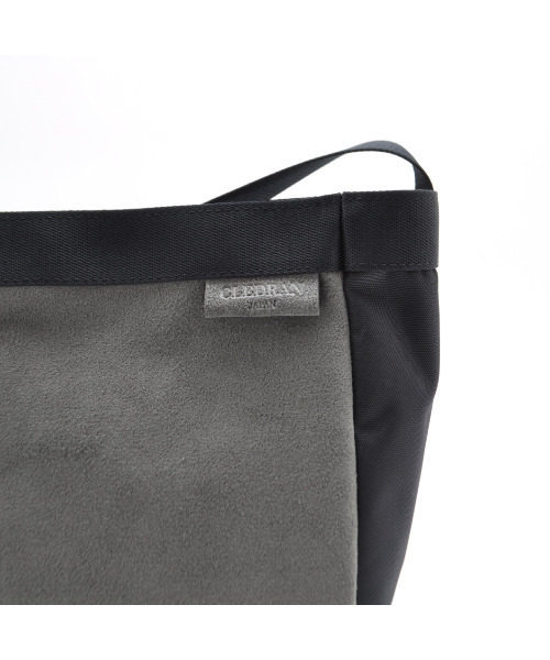 CLEDRAN(クレドラン)の「【ナイロン × スエード調 】CL3870 LANG COMBI SHOULDER(ショルダーバッグ・レディース・モカ/アイボリー/グレー・FREE)」の7枚目の写真