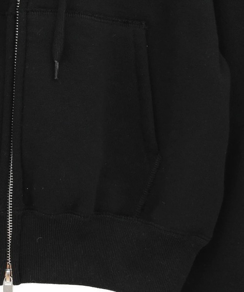 CLANE(クラネ)の「CLANE/クラネ/LOGO COMPACT ZIP HOODIE(パーカー・レディース・ホワイト/ブラック/グレー・1/2)」の16枚目の写真