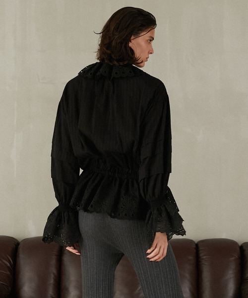 PRANK PROJECT（プランクプロジェクト）の「エンブロイダリーラッフルブラウス / Embroidered Ruffled Blouse（シャツ/ブラウス・レディース・ホワイト/ブラック・FREE）」の11枚目の写真