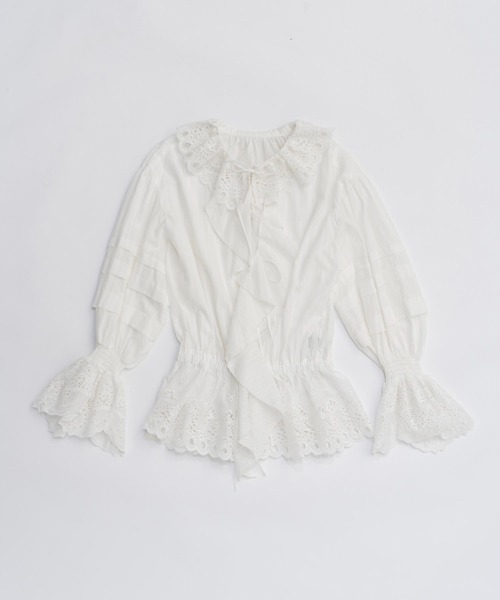 エンブロイダリーラッフルブラウス / Embroidered Ruffled Blouse