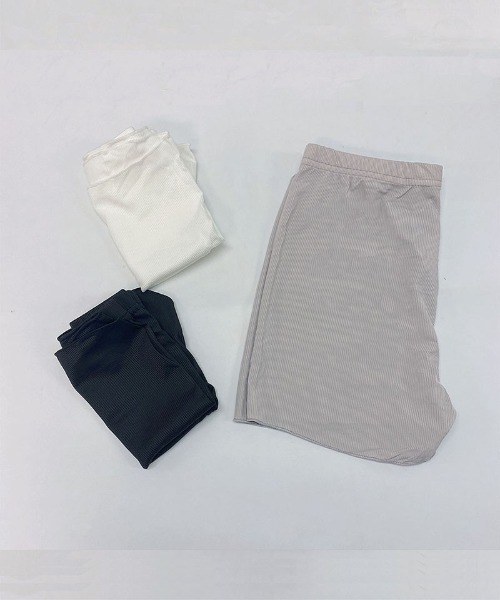 shoppinggo(ショッピングゴー)の「ペチパンツ ペチコートパンツ インナーショーツ 無地 ボックスショーツ シームレス 下着 インナーパンツ(その他パンツ・レディース・グレー/ブラック/ピンク/ホワイト/ベージュ・FREE)」の19枚目の写真