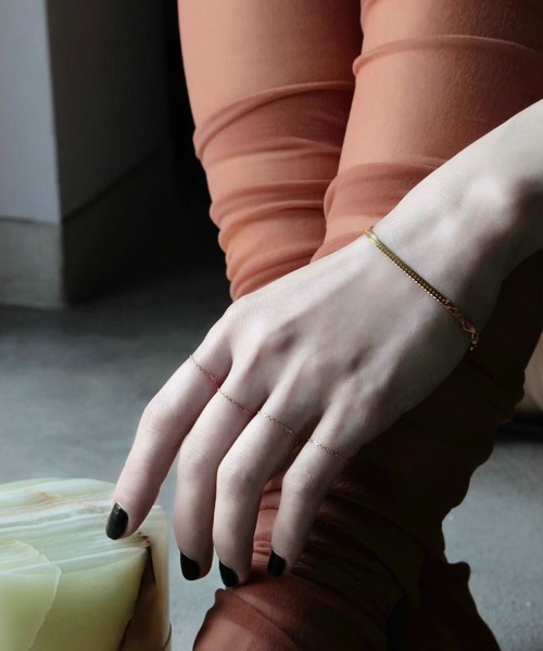 norme(ノーム)の「【K10YG】ノーム チェーン リング(スリム/1P) / norme chain ring (slim/1P)(リング・レディース・ゴールド・XXL/XL/L/M/S/XS)」の7枚目の写真