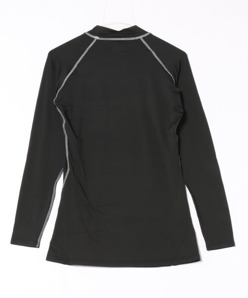 OUTDOOR PRODUCTS(アウトドアプロダクツ)の「【OUTDOOR/アウトドア】コンプレッションモック/長袖 モックネック ハイネック インナーウェア ベースレイヤースポーツ トレーニング ランニング 登山 吸汗速乾 ストレッチ(Tシャツ/カットソー・メンズ・ブラック×シルバー/ブラック×ゴールド・MEDIUM/LARGE/X-LARGE)」の3枚目の写真