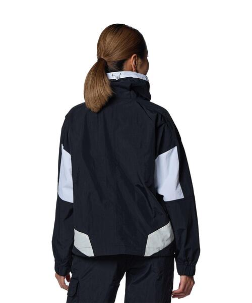 UNDER ARMOUR(アンダーアーマー)の「UAクリンクル ウーブン ジャケット(ライフスタイル/レディース)(その他アウター・レディース・ブラック・M/XL/L/S)」の2枚目の写真