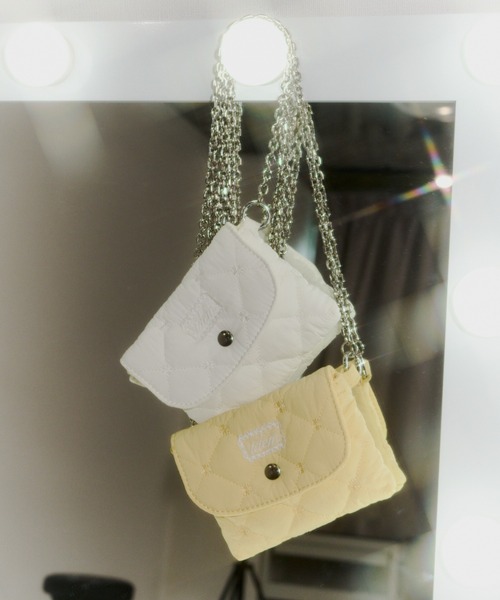 idem（イデム）の「paddet chain pouch bag / 中綿ショルダーバッグ（ショルダーバッグ・レディース・アイボリー/イエロー・FREE）」の5枚目の写真