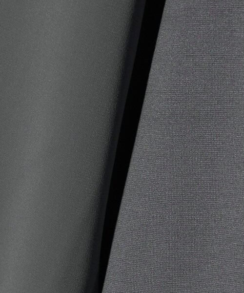 A DAY IN THE LIFE UNITED ARROWS(アデイインザライフユナイテッドアローズ)の「カット×サテン キャンディスリーブトップス <A DAY IN THE LIFE>(Tシャツ/カットソー・レディース・ナチュラル/ネイビー/ダークグレー・FREE)」の7枚目の写真