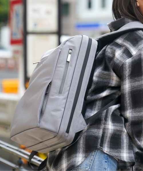 Furbo design（フルボデザイン）の「【Furbo design】 フルボデザイン　VERSO　リュック（バックパック/リュック・メンズ・グレー/ネイビー/ホワイト/ブラック/カーキ・FREE）」の10枚目の写真