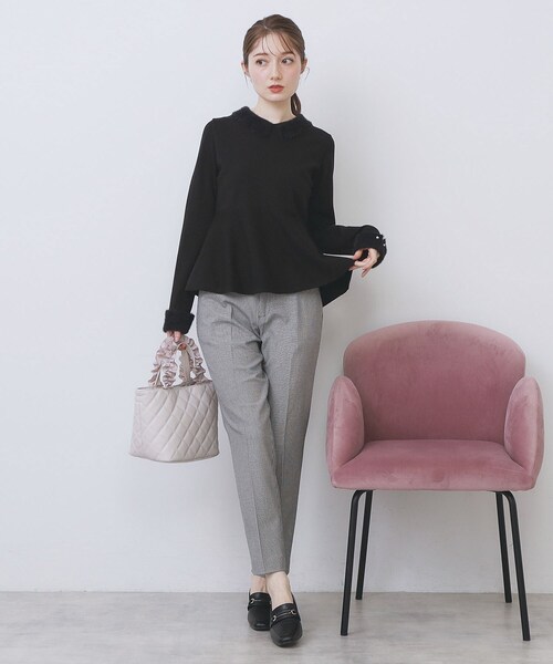 index（インデックス）の「フェザードッキングペプラムニット【洗濯機OK】（ニット/セーター・レディース・パープル/ブラック/オフホワイト・42/40/38/36）」の9枚目の写真