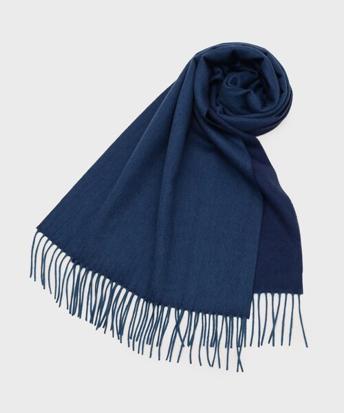 TAKEO KIKUCHI（タケオキクチ）の「【洗えるベビーカシミヤ】 ベビーカシミヤ無地マフラー（マフラー・メンズ・ターコイズブルー系5/ブラック系4/ワイン系1/ネイビー系4/ホワイト系7・00）」の4枚目の写真