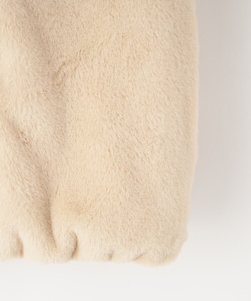 SHOO・LA・RUE（シューラルー）の「【130-150cm/スクール】耳付きエコファーパーカ（パーカー・キッズ・ライトベージュ/チャコールグレー・13/14/15 ）」の8枚目の写真