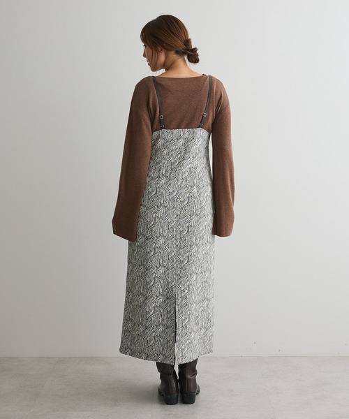 CRAFT STANDARD BOUTIQUE(クラフトスタンダードブティック)の「ゼブラ柄キャミワンピース(ワンピース・レディース・グレー・FREE)」の7枚目の写真