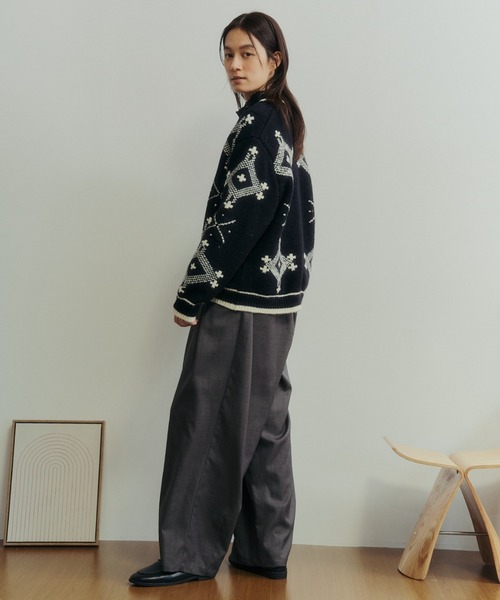 Libra Cue(リブラ キュー)の「クロスステッチニットカーディガン(ニット/セーター・レディース・ブラック・FREE)」の5枚目の写真