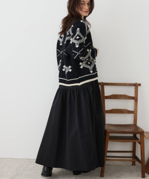 Libra Cue(リブラ キュー)の「クロスステッチニットカーディガン(ニット/セーター・レディース・ブラック・FREE)」の15枚目の写真