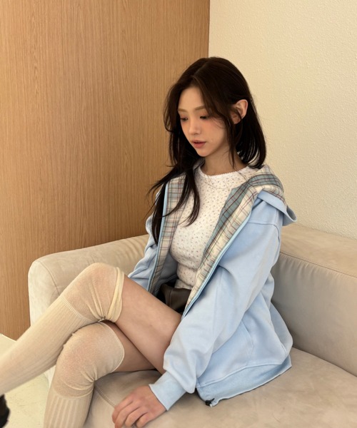 Vini(ヴィニ)の「チェックライニングジップアップパーカー(パーカー・レディース・ライトブルー/ネイビー/グレー・SMALL/MEDIUM/LARGE)」の19枚目の写真