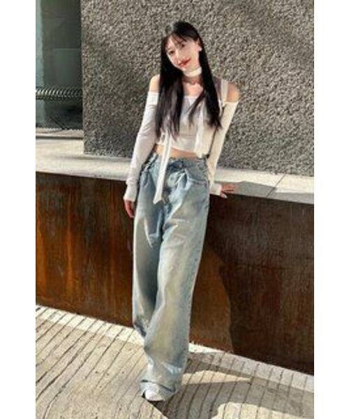 AVANDRESS(アバンドレス )の「BUCKLE WIDE DENIM PANTS WASHING LIGHT BLUE(デニムパンツ・レディース・その他・SMALL/MEDIUM/LARGE/X-LARGE/X-SMALL)」の15枚目の写真