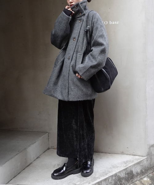 CORNERS(コーナーズ)の「シャギースタンドカラーコート(ステンカラーコート・レディース・ブラウン/アイボリー/チャコールグレー・M/L)」の5枚目の写真