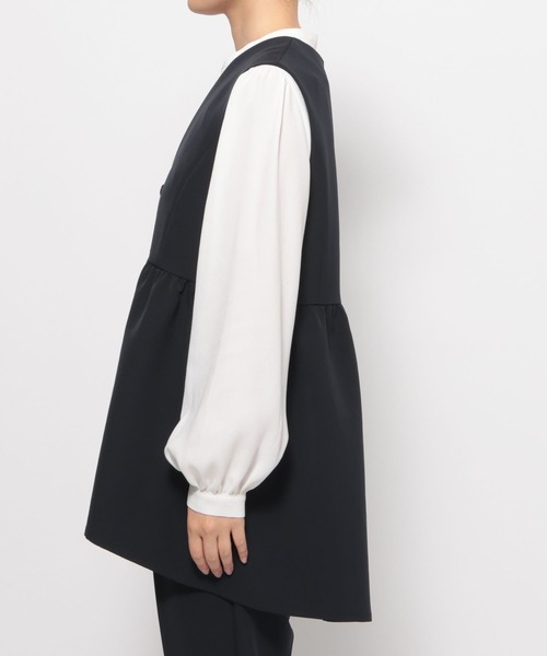 LEPSIM（レプシィム）の「【入卒式／セレモニー】Wクロス切り替えベスト　598356（その他アウター・レディース・ネイビー/グレイッシュベージュ/ブラック・FREE）」の9枚目の写真