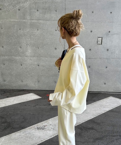 INTERPLAY（インタープレイ）の「【INTERPLAY x AYA】Compressed Top（シャツ/ブラウス・レディース・グレー/アイボリー・FREE）」の17枚目の写真