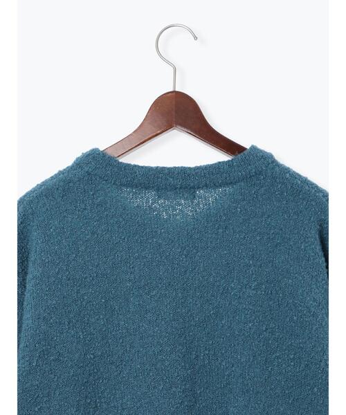 Te chichi TERRASSE（テチチテラス）の「ブークレ金釦クルーネックカーディガン（カーディガン/ボレロ・レディース・ブルー/グレー/ピンク/ベージュ・F）」の6枚目の写真