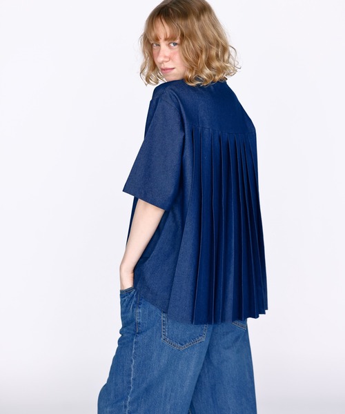 Kelen(ケレン)の「「KELEN / ケレン」バックプリーツ6.5ozデニムシャツ(シャツ/ブラウス・レディース・ライトブルー/ネイビー・S/M)」の1枚目の写真