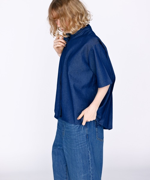 Kelen(ケレン)の「「KELEN / ケレン」バックプリーツ6.5ozデニムシャツ(シャツ/ブラウス・レディース・ライトブルー/ネイビー・S/M)」の6枚目の写真