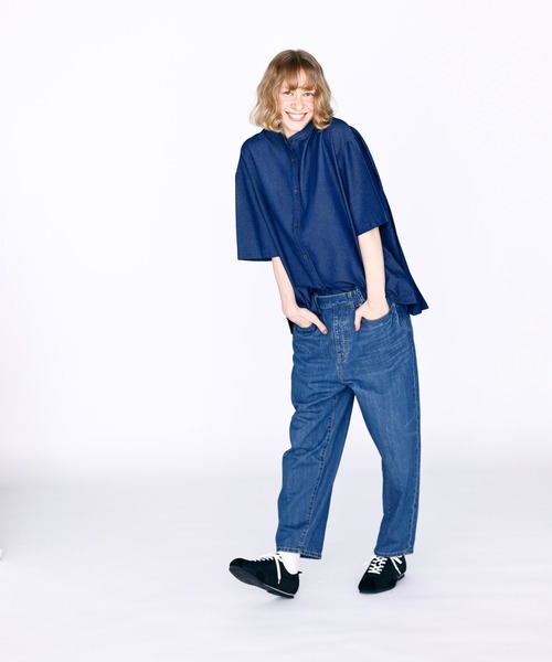 Kelen(ケレン)の「「KELEN / ケレン」バックプリーツ6.5ozデニムシャツ(シャツ/ブラウス・レディース・ライトブルー/ネイビー・S/M)」の10枚目の写真