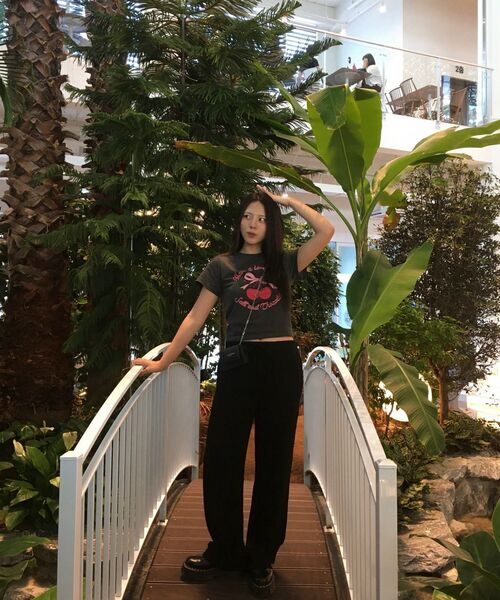 LADY VOLUME(レディーボリューム)の「レアリブドパンツ (ブラック)(スウェットパンツ・レディース・その他・SMALL/MEDIUM)」の6枚目の写真