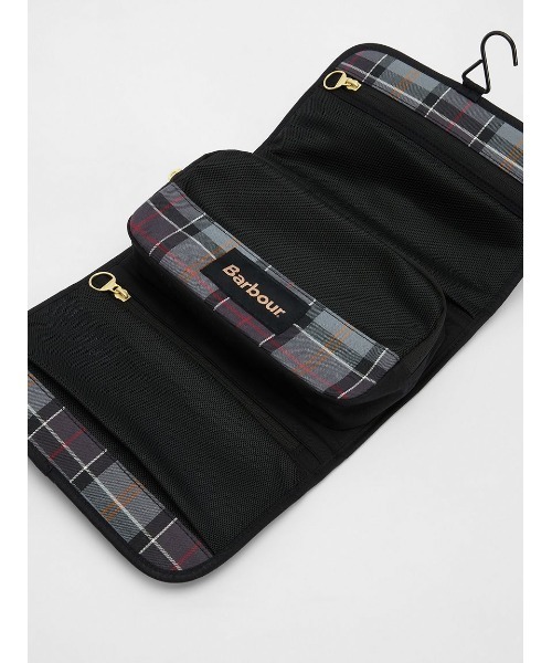 Barbour(バブアー)の「【TRANSPORT / トランスポート】 Hangウォッシュバッグ(ハンドバッグ・メンズ・ブラック・ONE SIZE)」の2枚目の写真