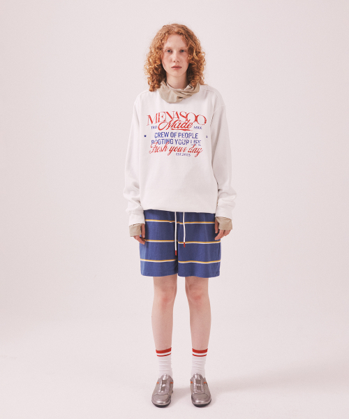 MENASOO(ミナス)の「Menasoo Pigment Oversized Sweatshirt_White(スウェット・レディース・ホワイト・SMALL/MEDIUM)」の4枚目の写真